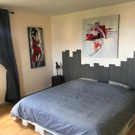 Chambre D'Hotes "Coquelicot" Nurlu エクステリア 写真