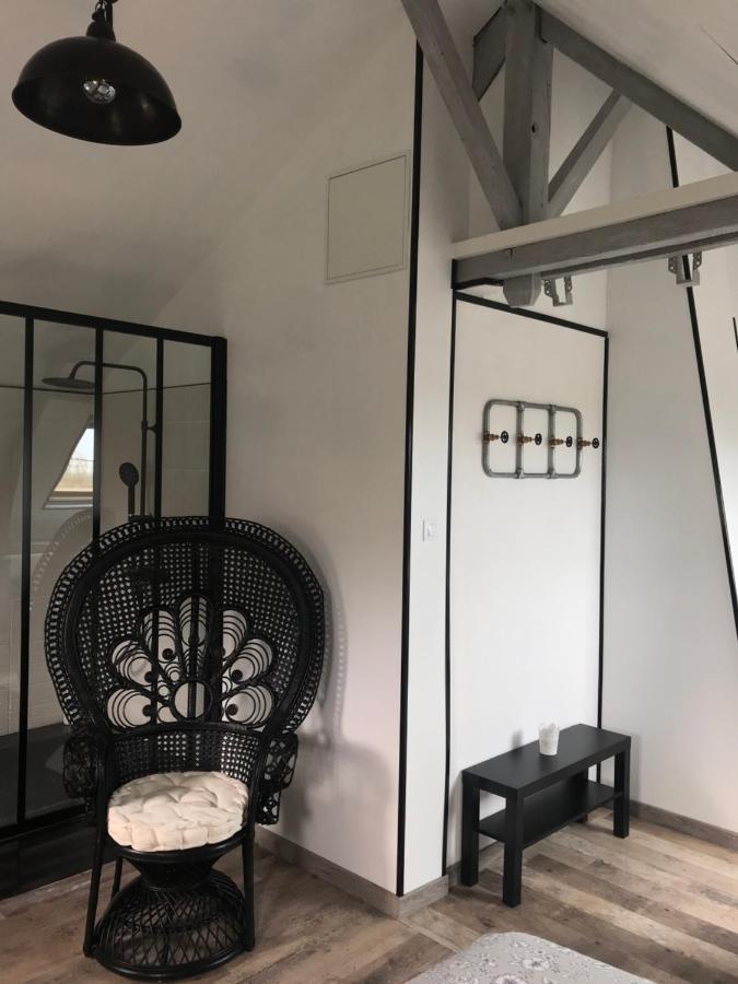 Chambre D'Hotes "Coquelicot" Nurlu エクステリア 写真